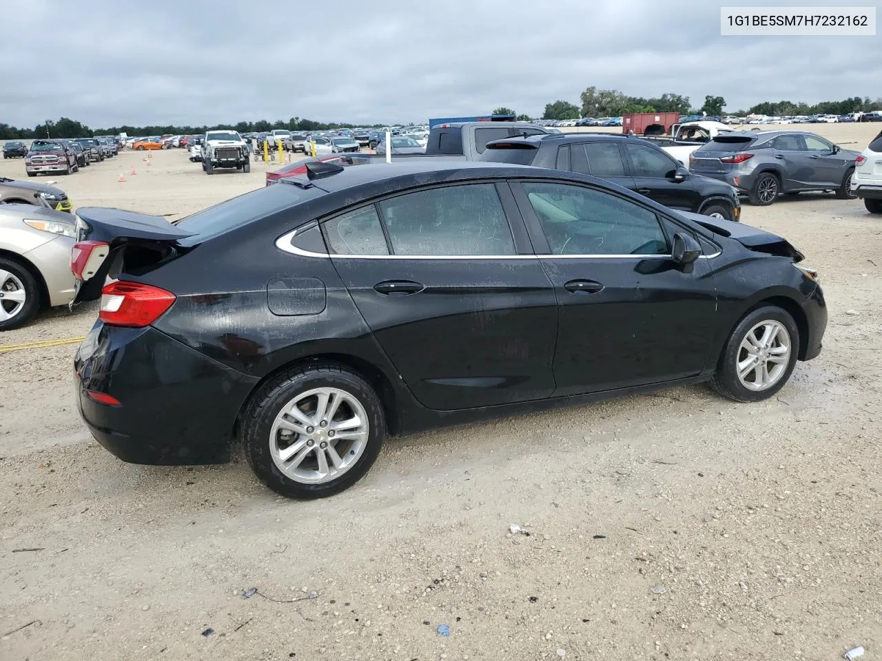 1G1BE5SM7H7232162 2017 Chevrolet Cruze Lt