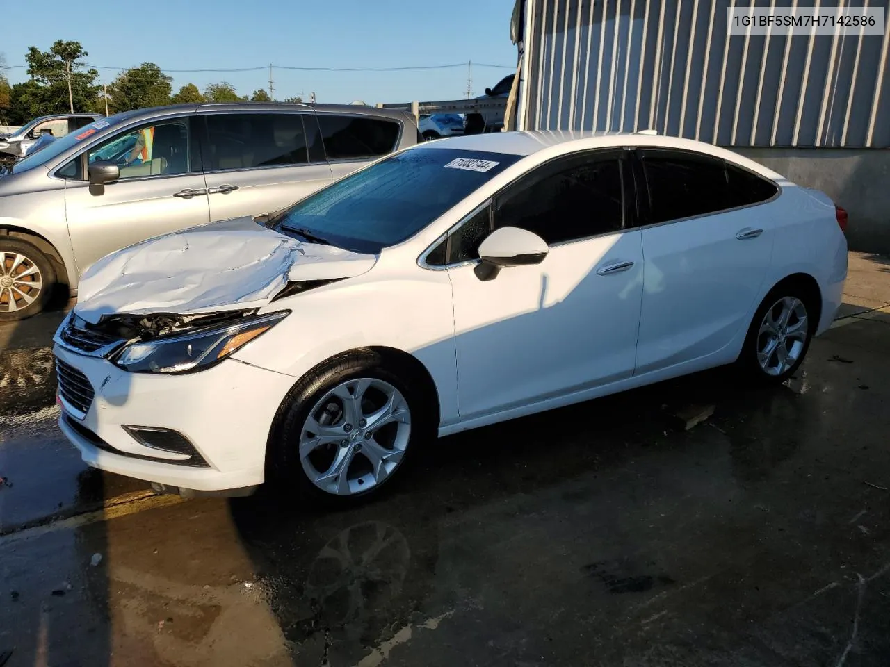 2017 Chevrolet Cruze Premier VIN: 1G1BF5SM7H7142586 Lot: 71082744