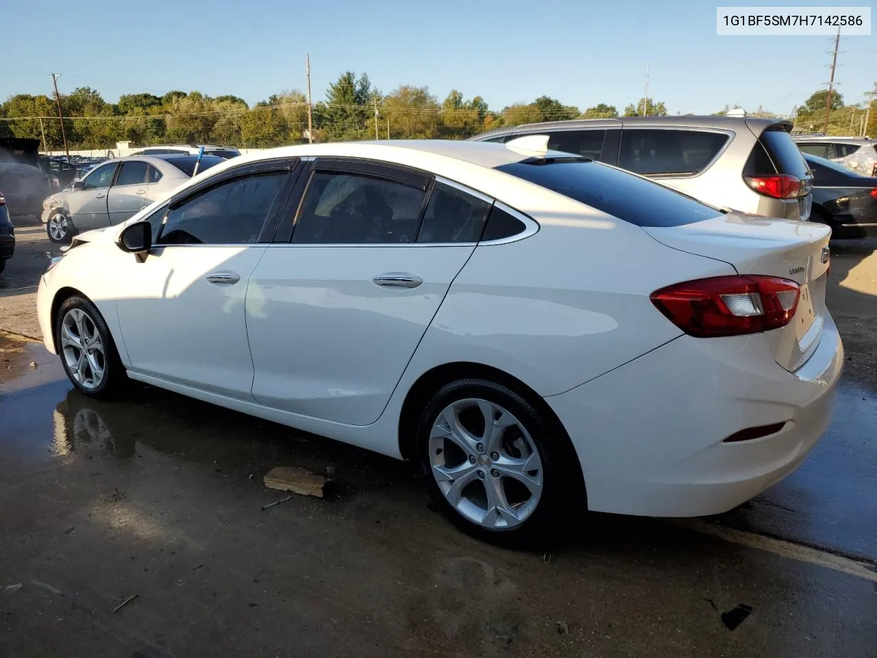 2017 Chevrolet Cruze Premier VIN: 1G1BF5SM7H7142586 Lot: 71082744