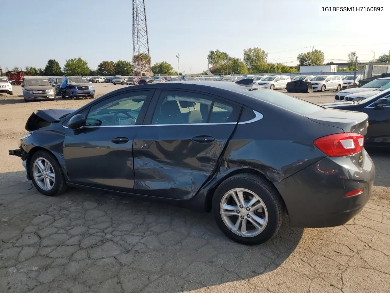 2017 Chevrolet Cruze Lt VIN: 1G1BE5SM1H7160892 Lot: 71429804