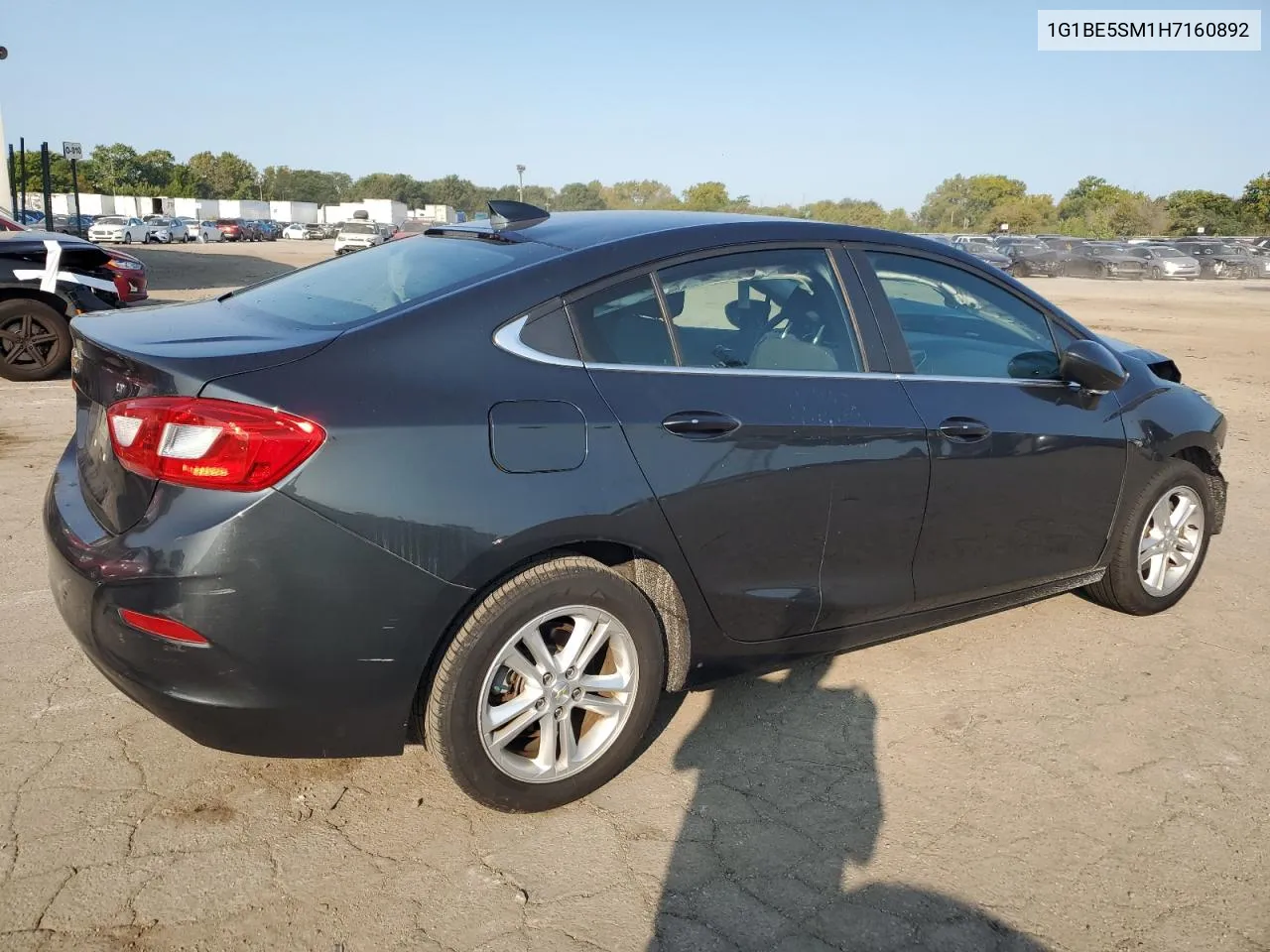 1G1BE5SM1H7160892 2017 Chevrolet Cruze Lt