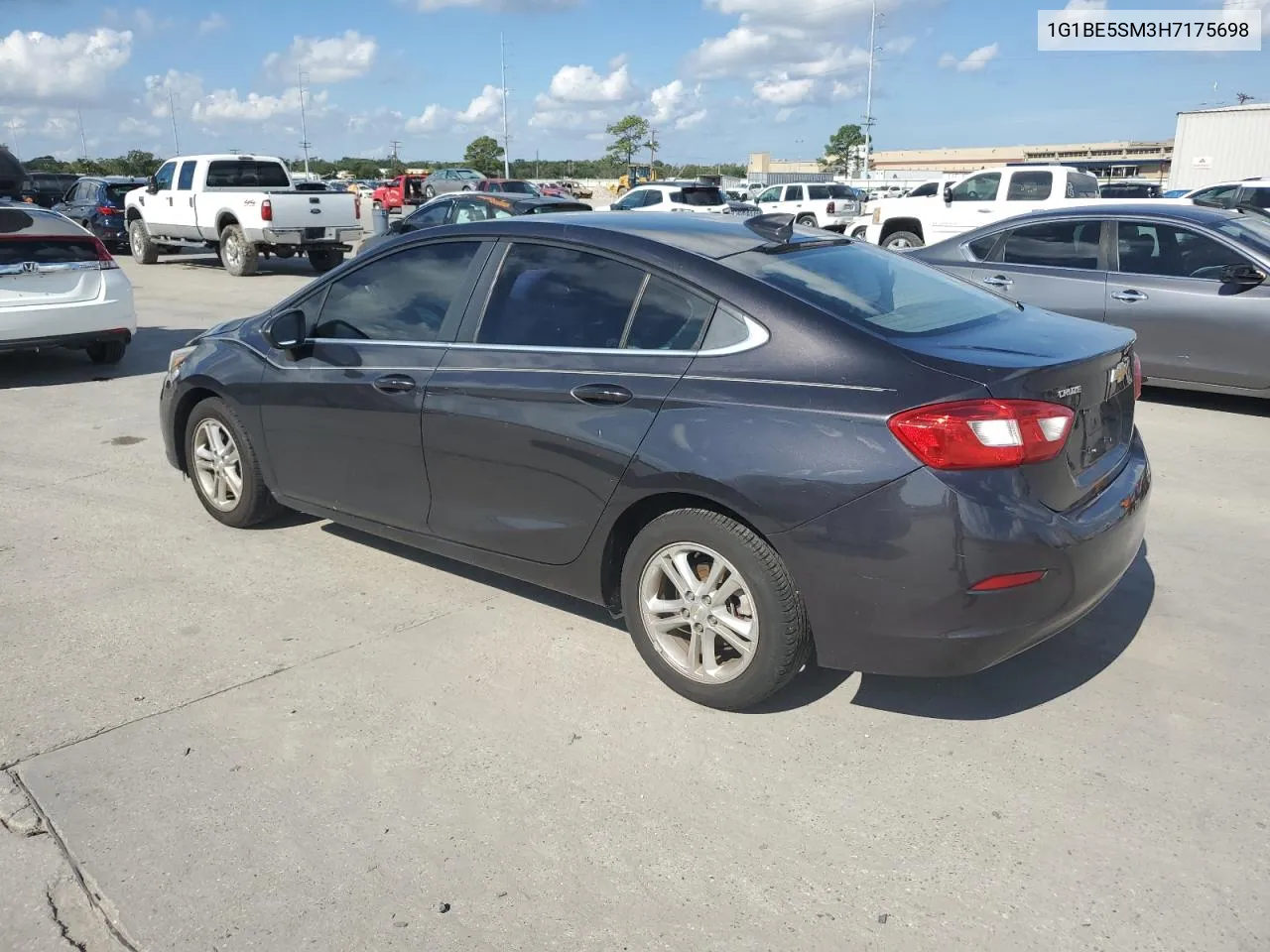 2017 Chevrolet Cruze Lt VIN: 1G1BE5SM3H7175698 Lot: 72451354