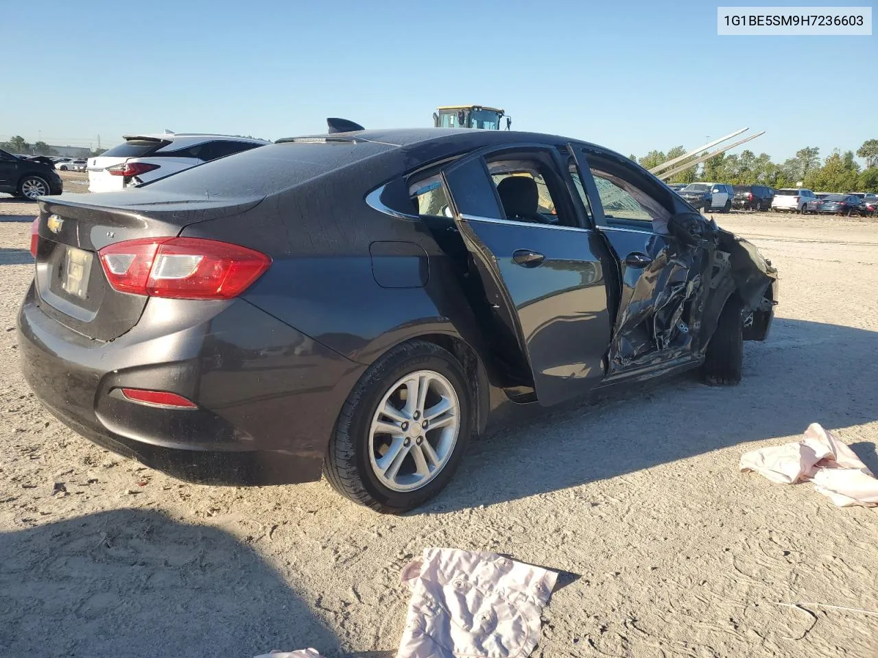 2017 Chevrolet Cruze Lt VIN: 1G1BE5SM9H7236603 Lot: 73123074