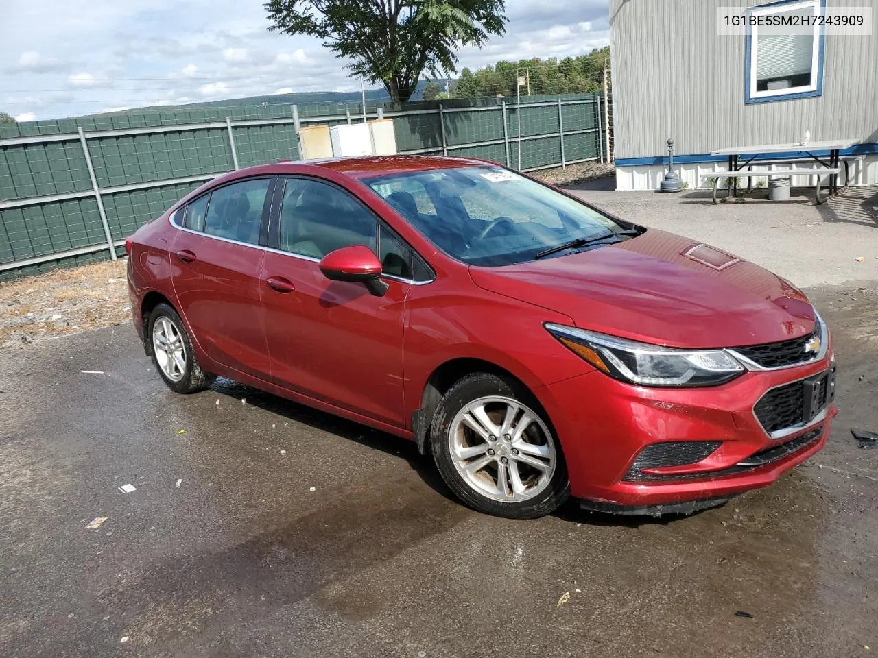 1G1BE5SM2H7243909 2017 Chevrolet Cruze Lt