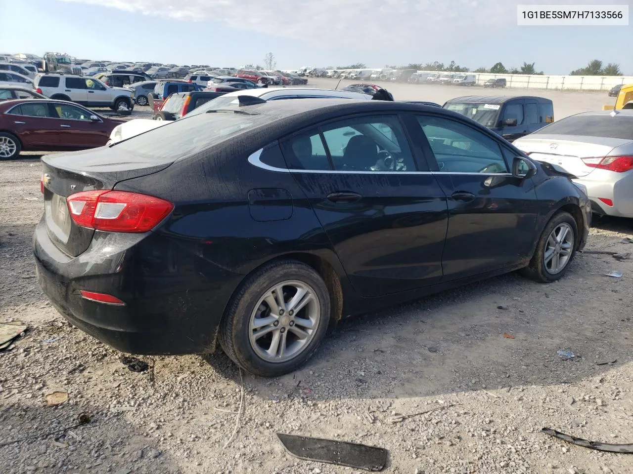 2017 Chevrolet Cruze Lt VIN: 1G1BE5SM7H7133566 Lot: 74218064