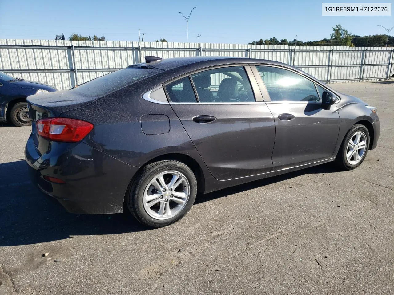 2017 Chevrolet Cruze Lt VIN: 1G1BE5SM1H7122076 Lot: 75664024