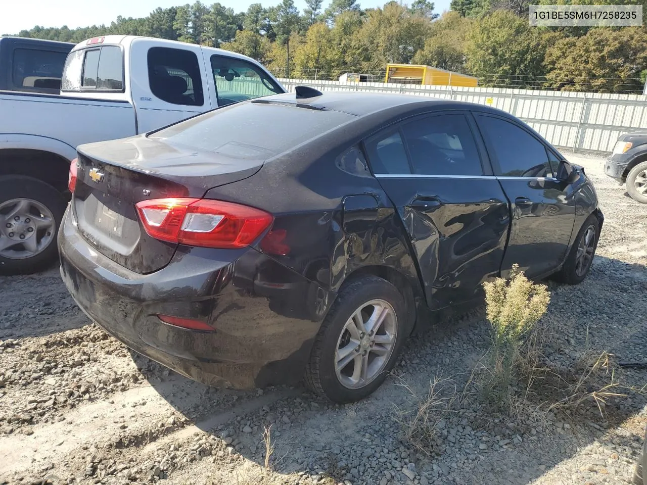 1G1BE5SM6H7258235 2017 Chevrolet Cruze Lt