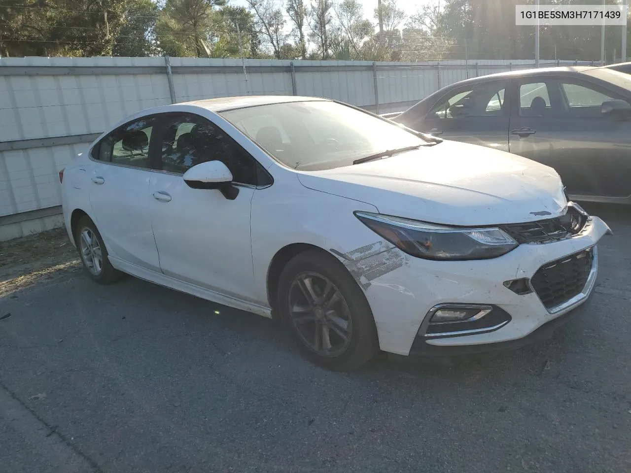 2017 Chevrolet Cruze Lt VIN: 1G1BE5SM3H7171439 Lot: 76652614