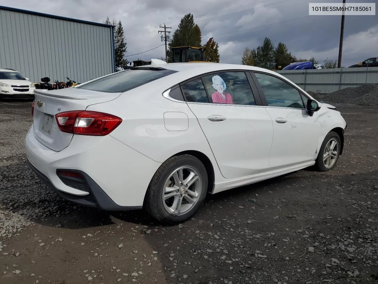 1G1BE5SM6H7185061 2017 Chevrolet Cruze Lt