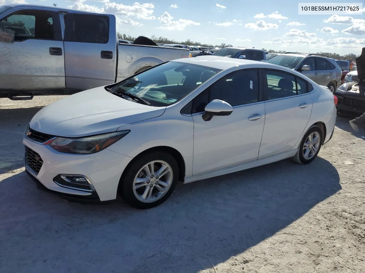 1G1BE5SM1H7217625 2017 Chevrolet Cruze Lt