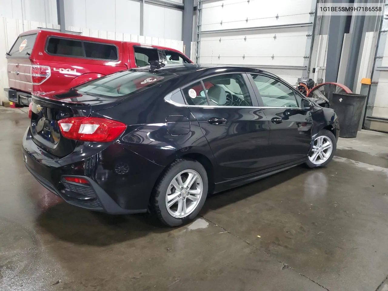 2017 Chevrolet Cruze Lt VIN: 1G1BE5SM9H7186558 Lot: 78031414