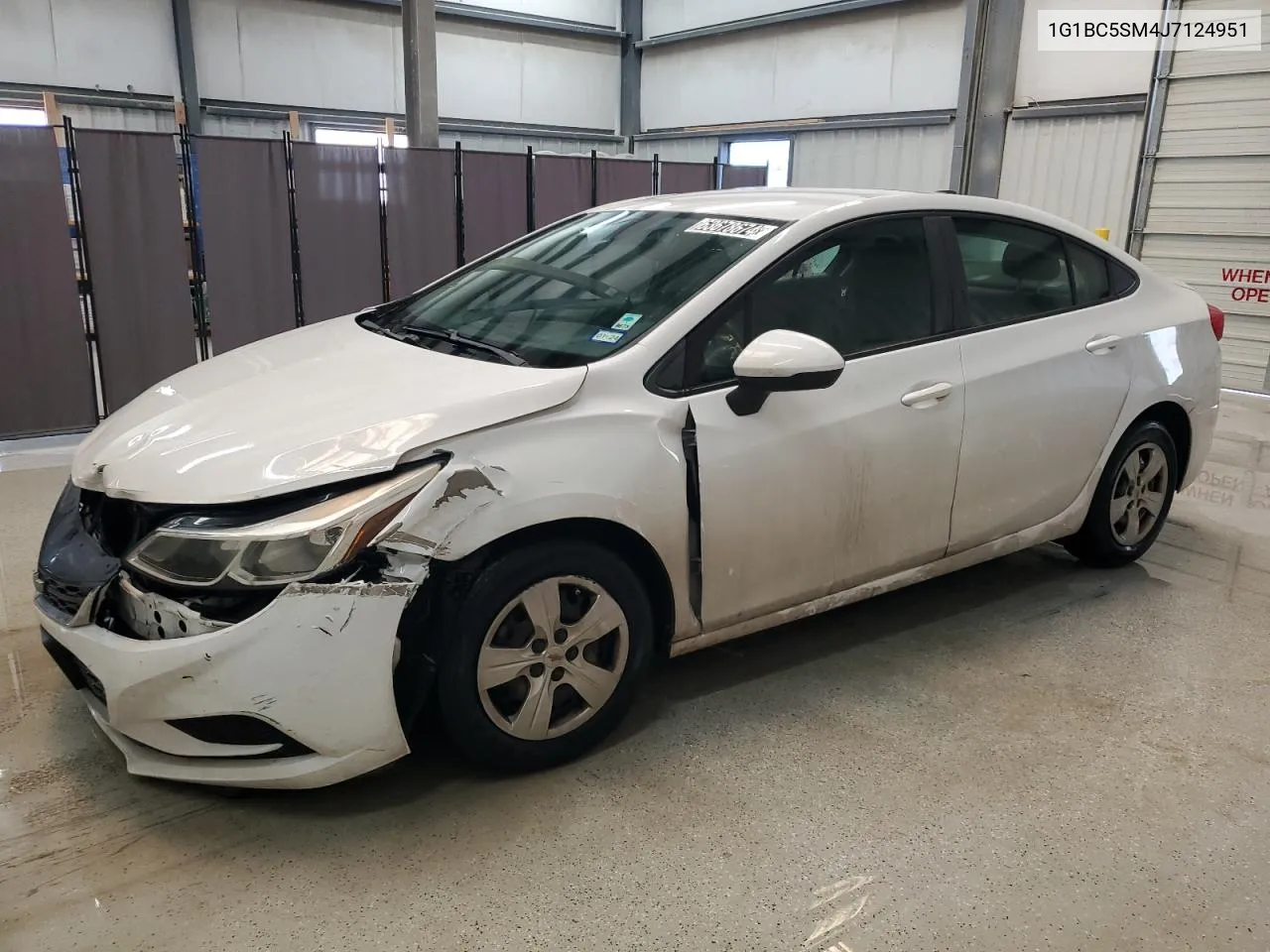 1G1BC5SM4J7124951 2018 Chevrolet Cruze Ls