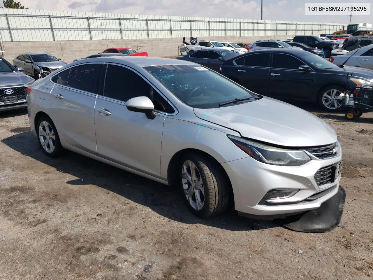 1G1BF5SM2J7195296 2018 Chevrolet Cruze Premier