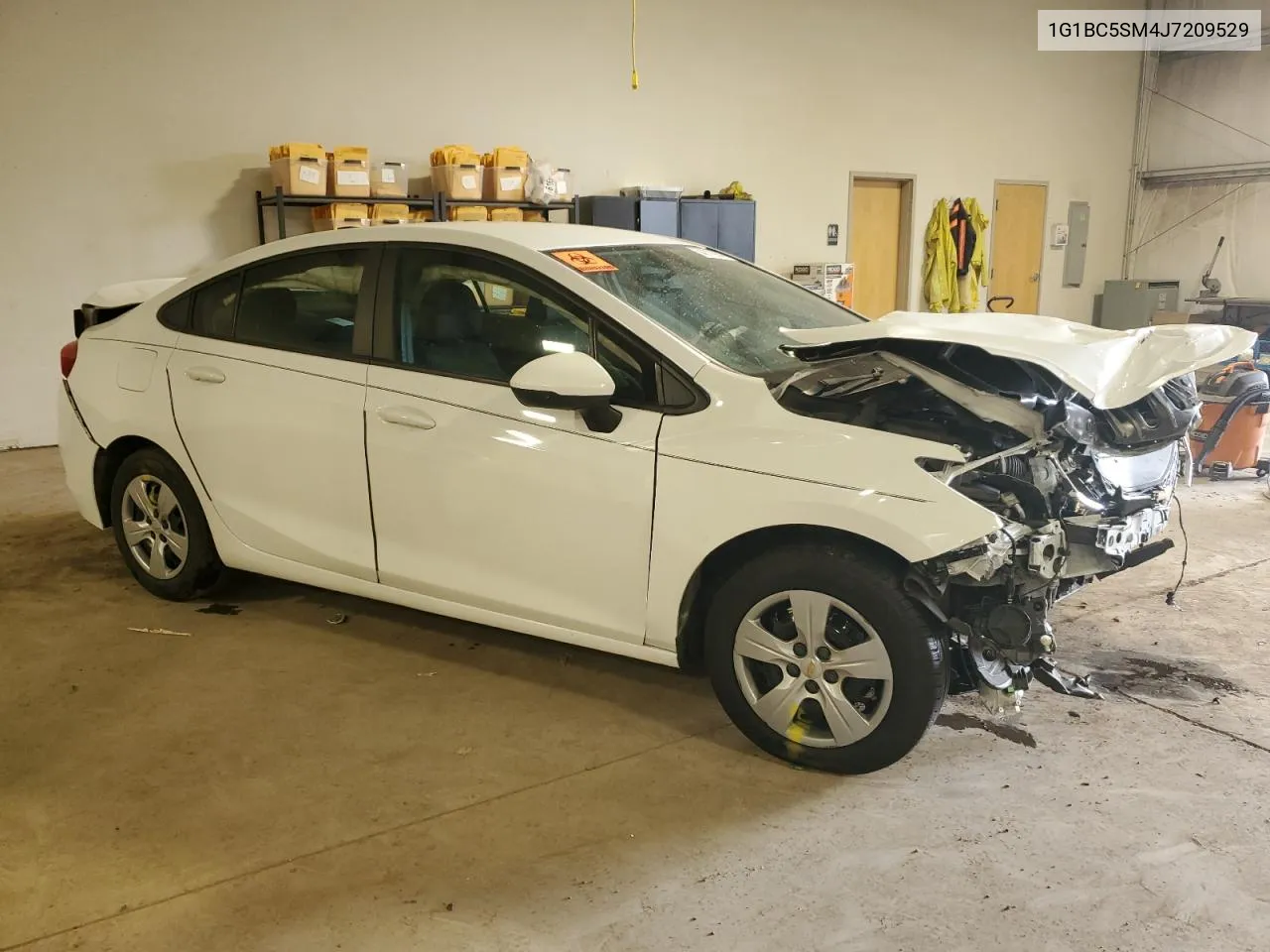 1G1BC5SM4J7209529 2018 Chevrolet Cruze Ls