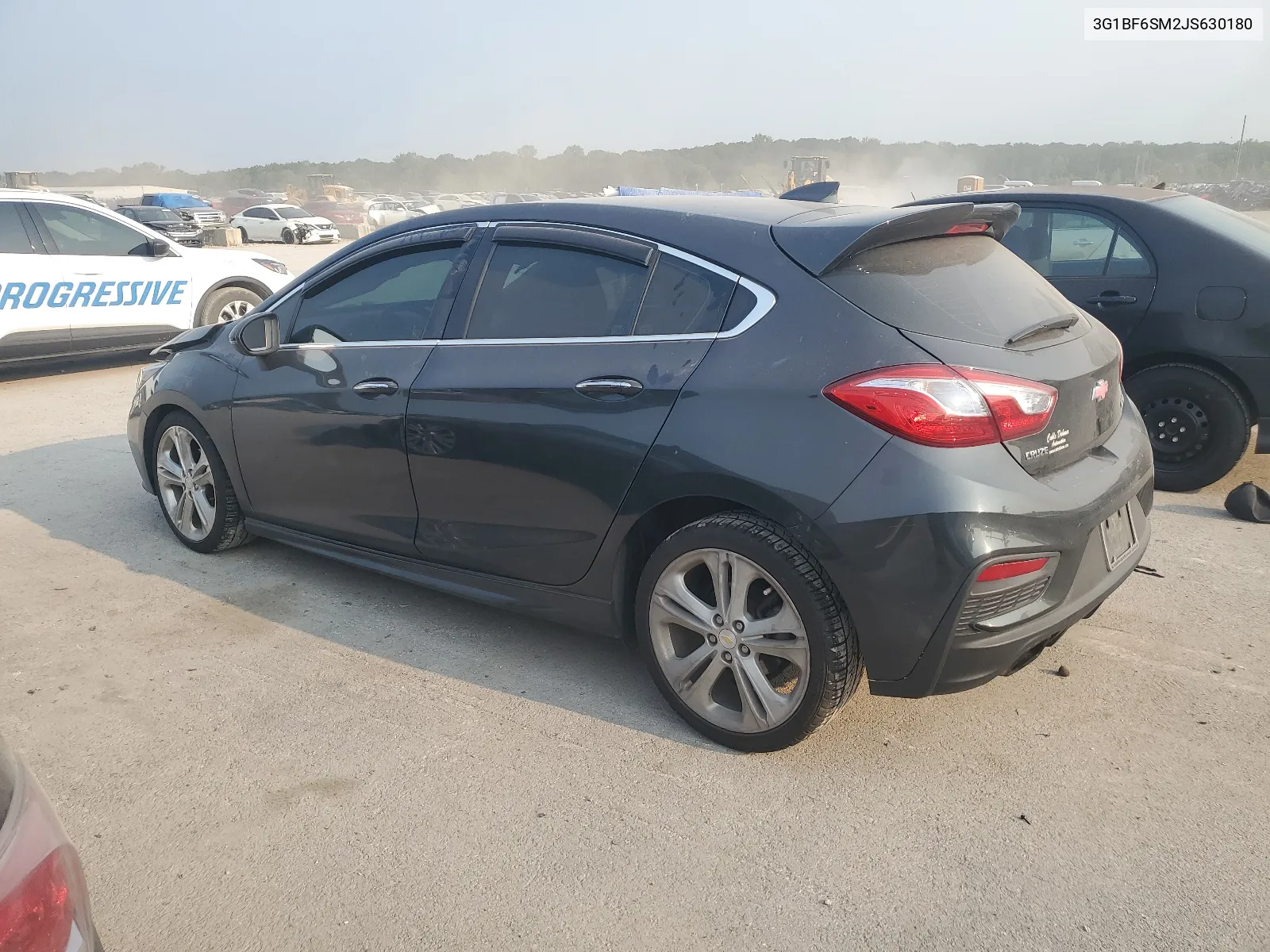 3G1BF6SM2JS630180 2018 Chevrolet Cruze Premier