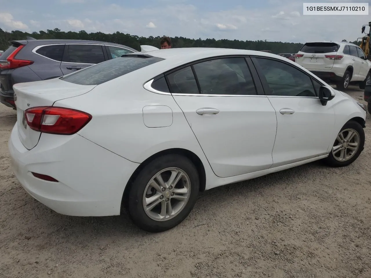 2018 Chevrolet Cruze Lt VIN: 1G1BE5SMXJ7110210 Lot: 67510174