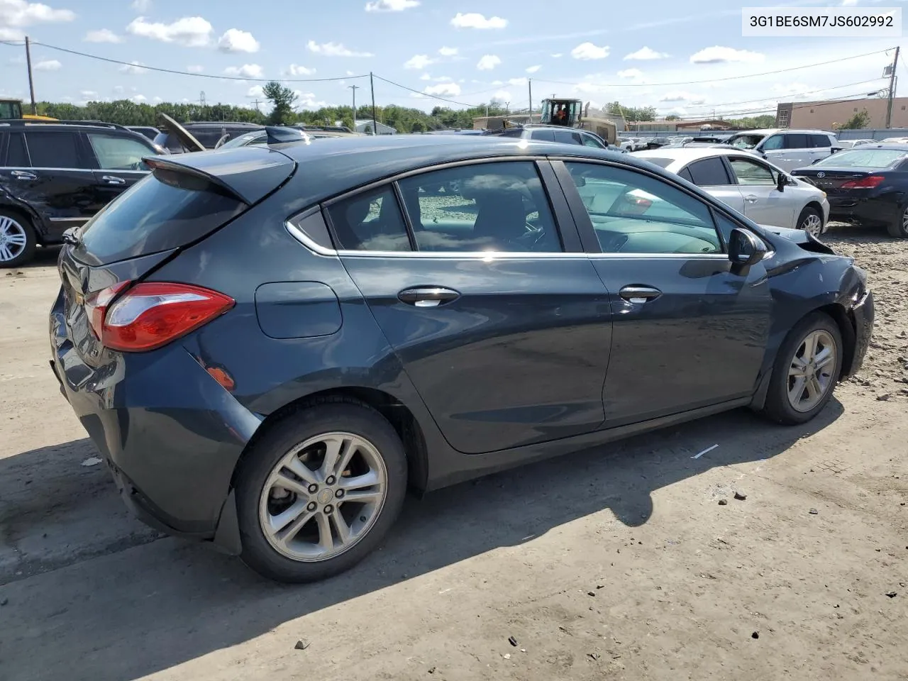 2018 Chevrolet Cruze Lt VIN: 3G1BE6SM7JS602992 Lot: 67879444