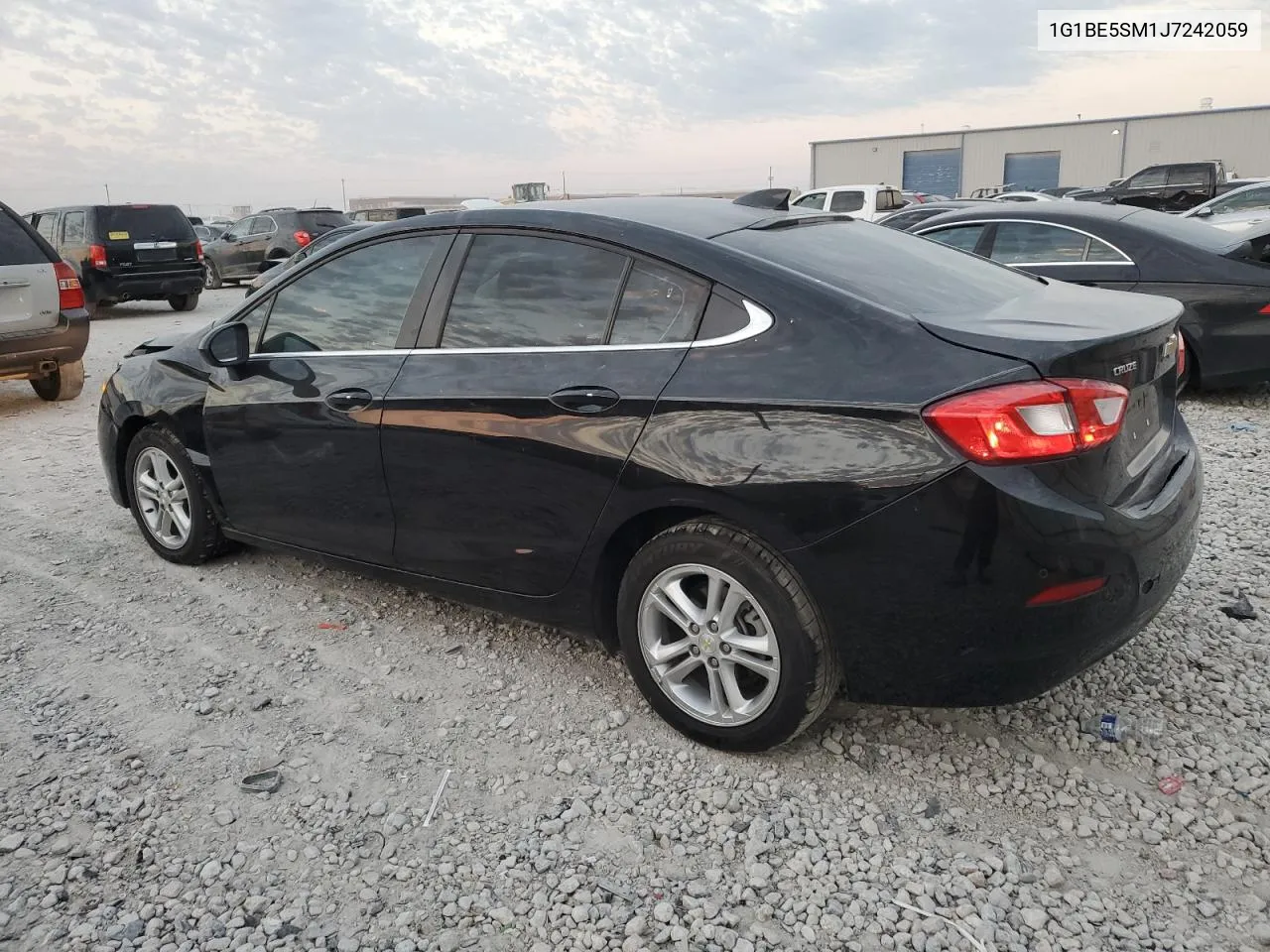 2018 Chevrolet Cruze Lt VIN: 1G1BE5SM1J7242059 Lot: 68970164