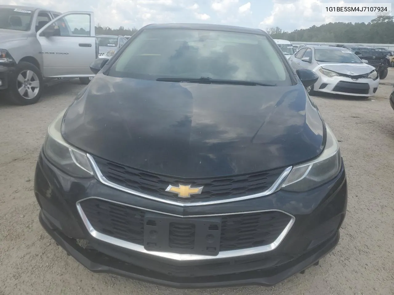 2018 Chevrolet Cruze Lt VIN: 1G1BE5SM4J7107934 Lot: 69202474