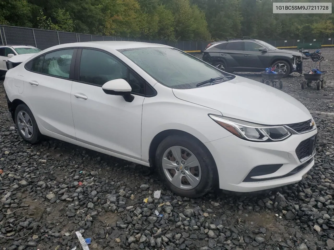 2018 Chevrolet Cruze Ls VIN: 1G1BC5SM9J7211728 Lot: 69665944