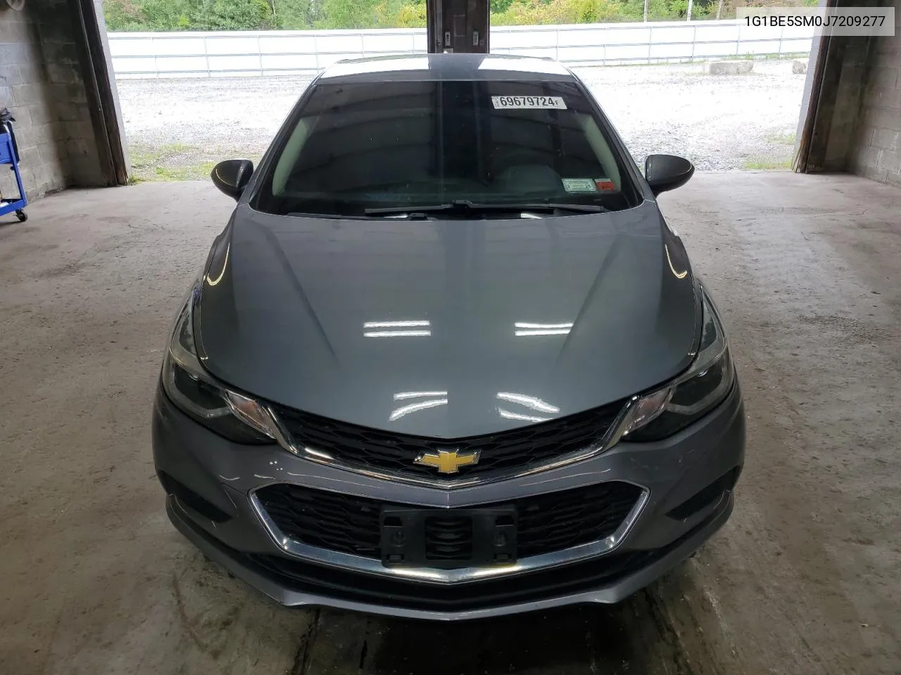 2018 Chevrolet Cruze Lt VIN: 1G1BE5SM0J7209277 Lot: 69679724