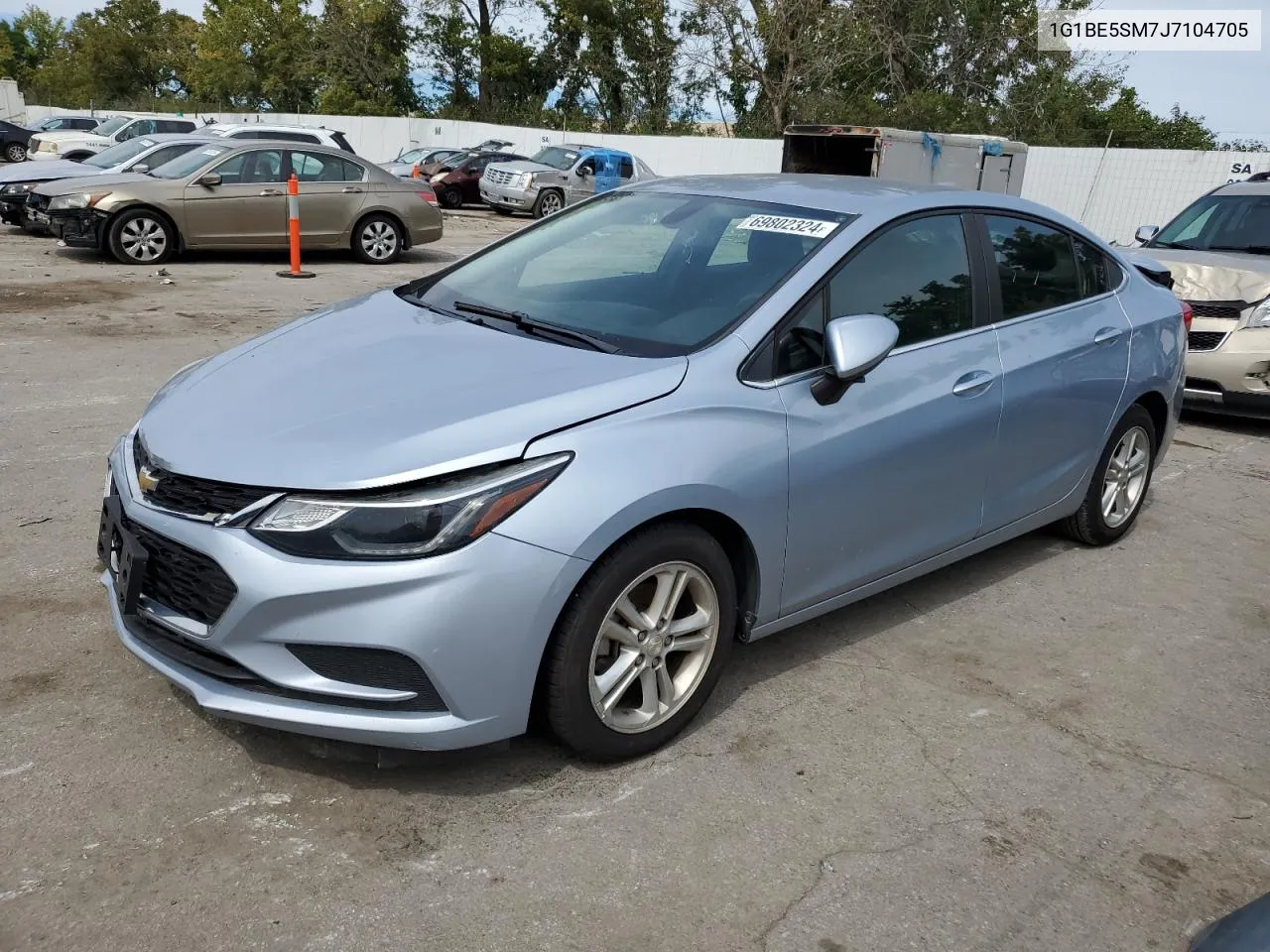 2018 Chevrolet Cruze Lt VIN: 1G1BE5SM7J7104705 Lot: 69802324