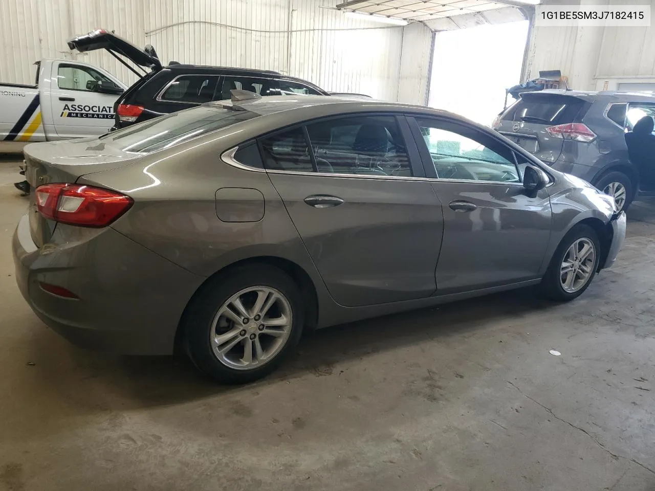 2018 Chevrolet Cruze Lt VIN: 1G1BE5SM3J7182415 Lot: 70784234