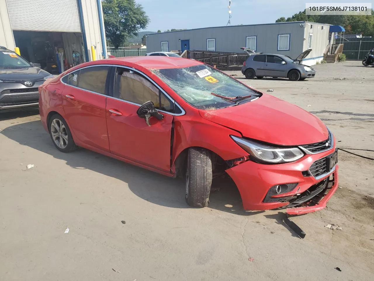 2018 Chevrolet Cruze Premier VIN: 1G1BF5SM6J7138101 Lot: 71757564