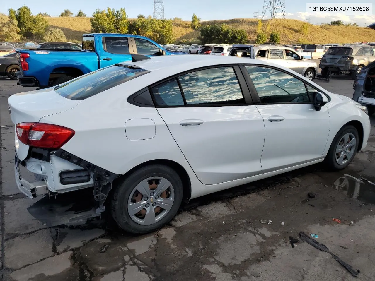 1G1BC5SMXJ7152608 2018 Chevrolet Cruze Ls