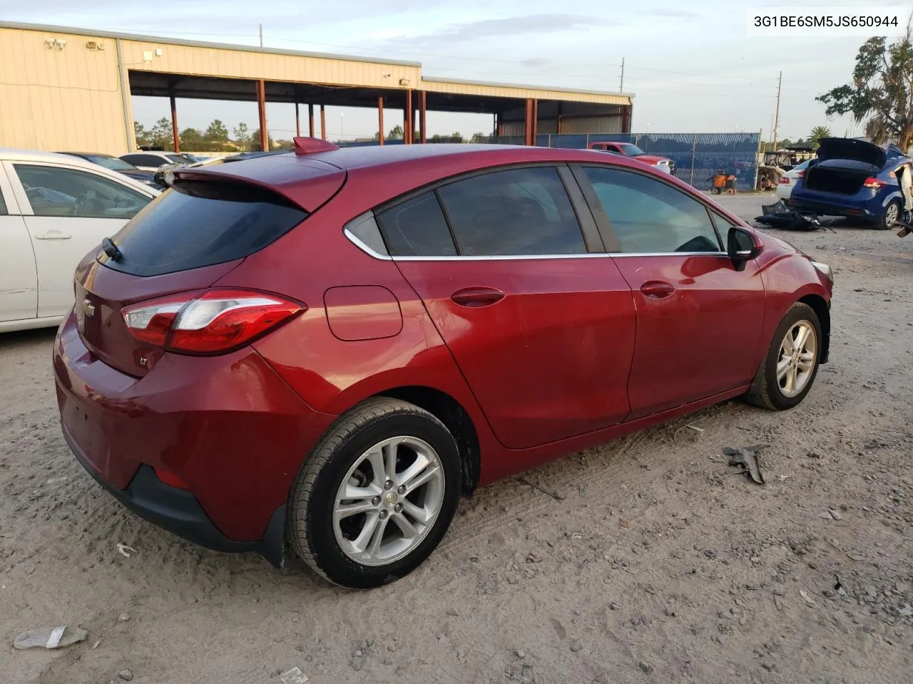 2018 Chevrolet Cruze Lt VIN: 3G1BE6SM5JS650944 Lot: 72635664