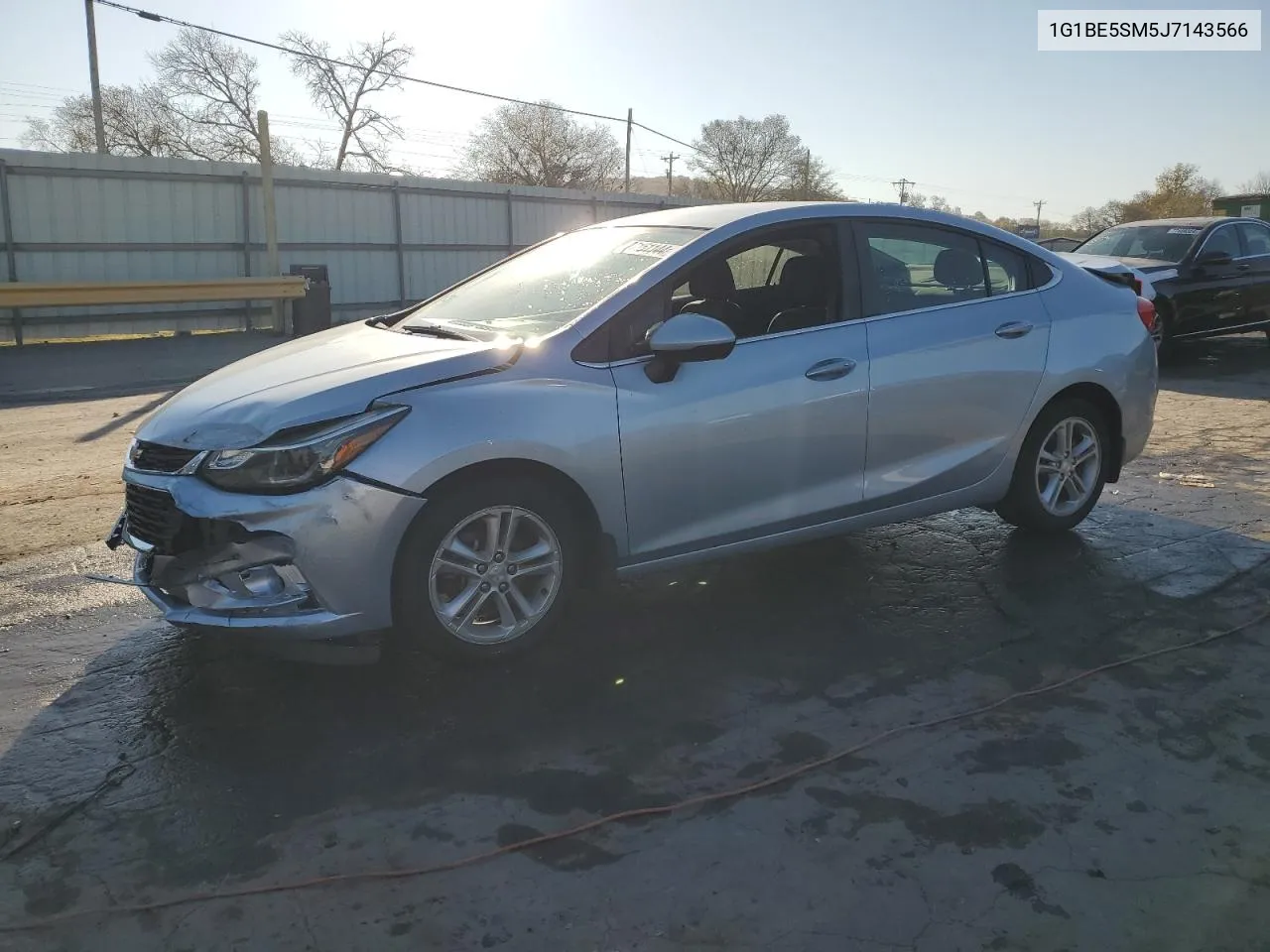 2018 Chevrolet Cruze Lt VIN: 1G1BE5SM5J7143566 Lot: 77151144