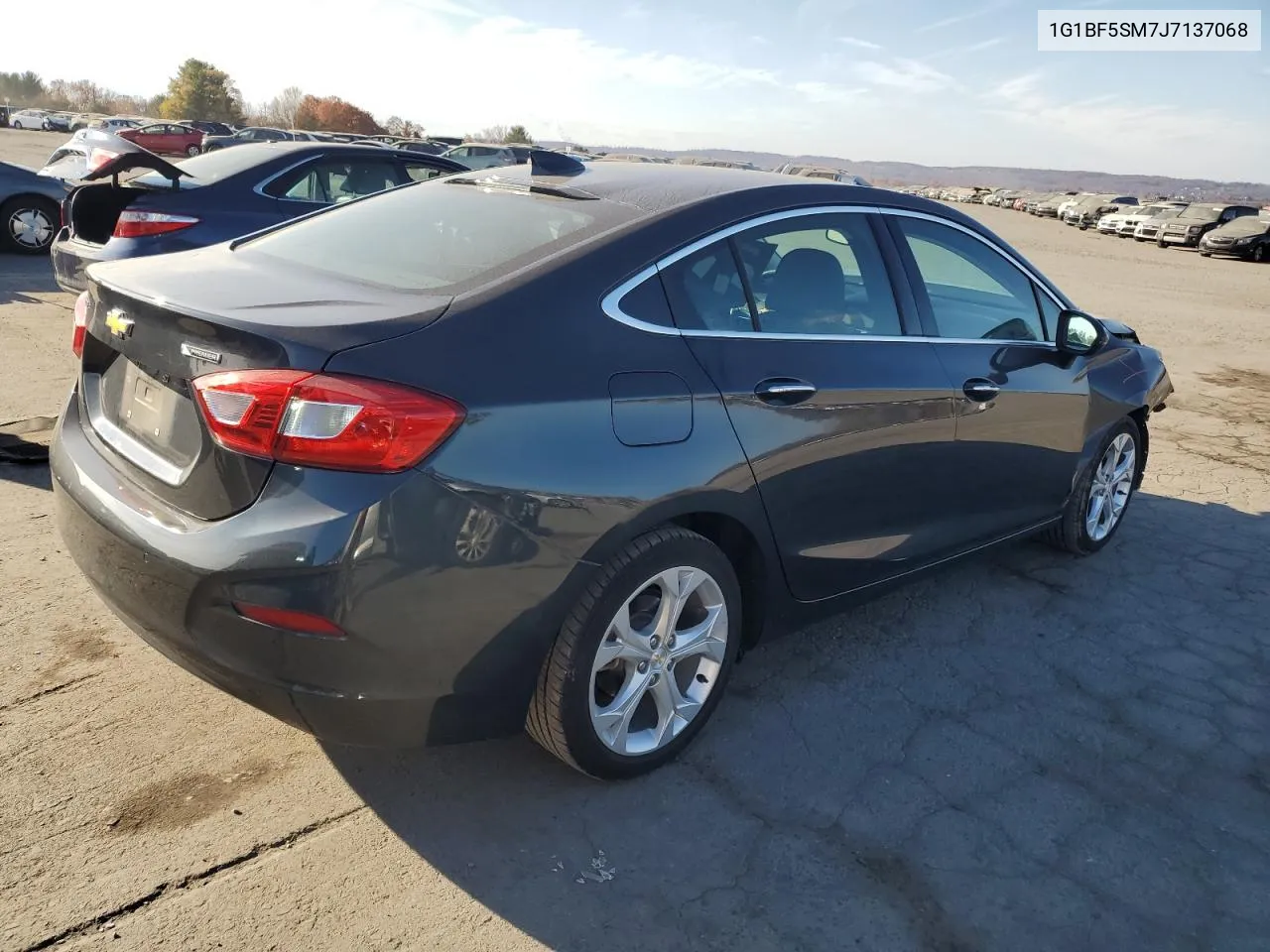 2018 Chevrolet Cruze Premier VIN: 1G1BF5SM7J7137068 Lot: 79159454