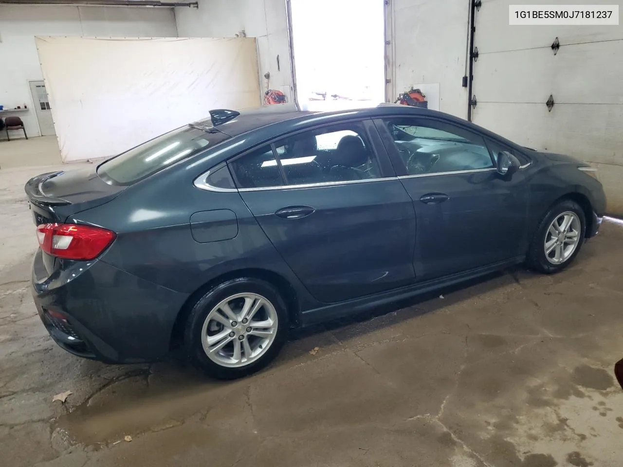 2018 Chevrolet Cruze Lt VIN: 1G1BE5SM0J7181237 Lot: 79744604