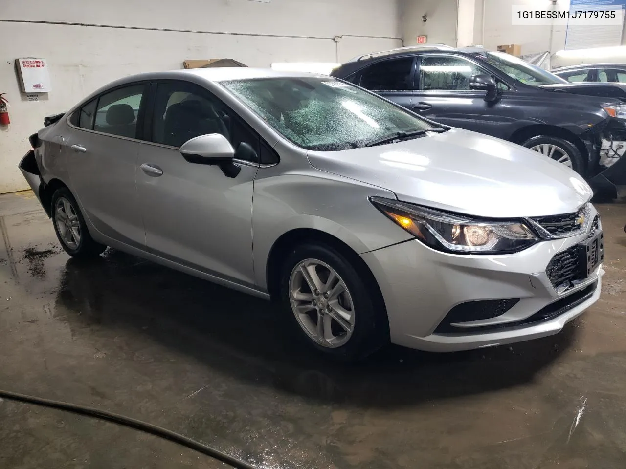 2018 Chevrolet Cruze Lt VIN: 1G1BE5SM1J7179755 Lot: 81302694