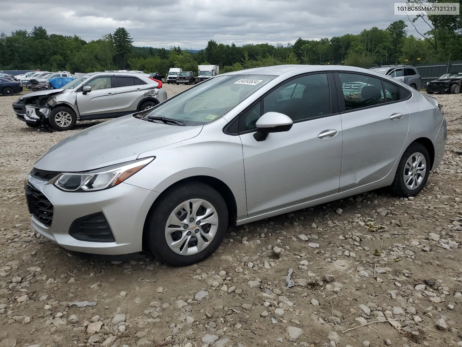 2019 Chevrolet Cruze Ls VIN: 1G1BC5SM6K7121213 Lot: 64093634