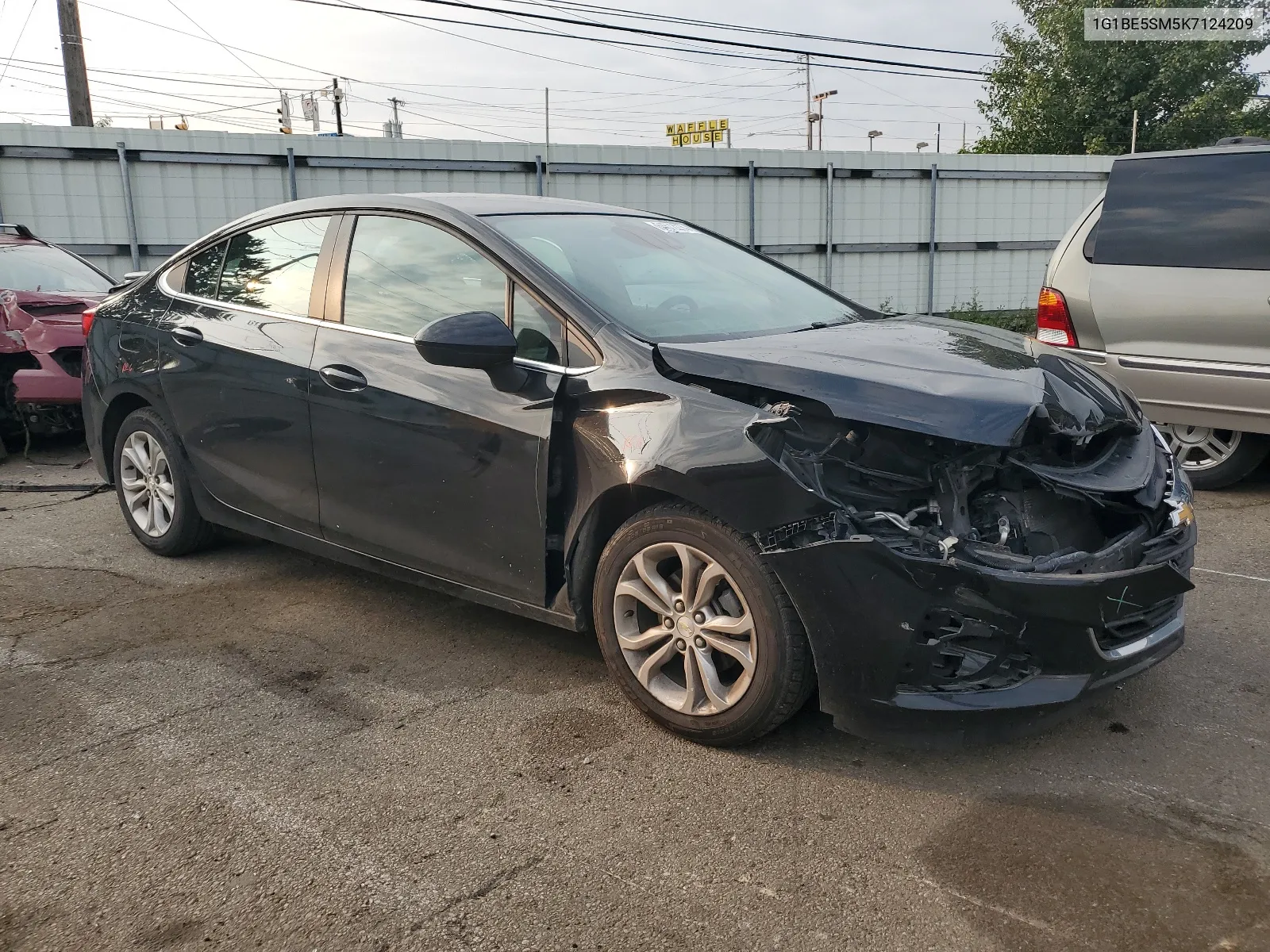 2019 Chevrolet Cruze Lt VIN: 1G1BE5SM5K7124209 Lot: 64572274