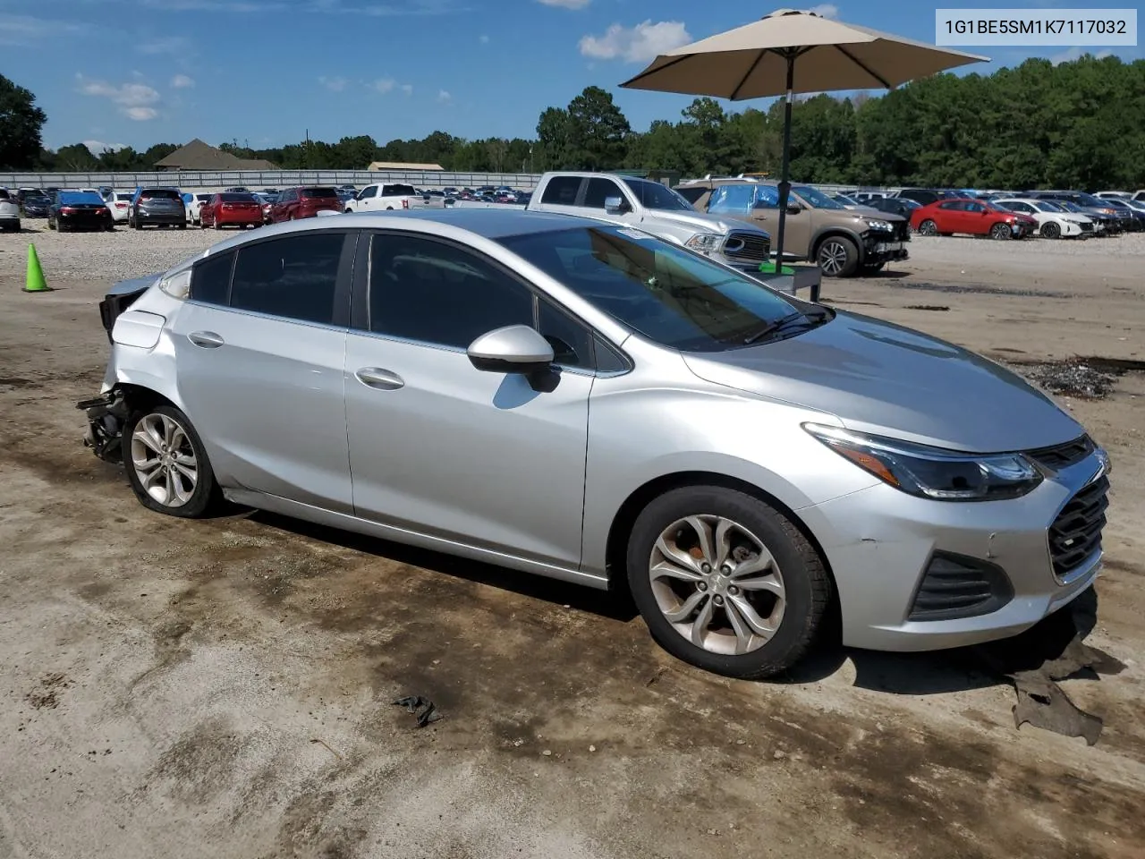 2019 Chevrolet Cruze Lt VIN: 1G1BE5SM1K7117032 Lot: 67948774