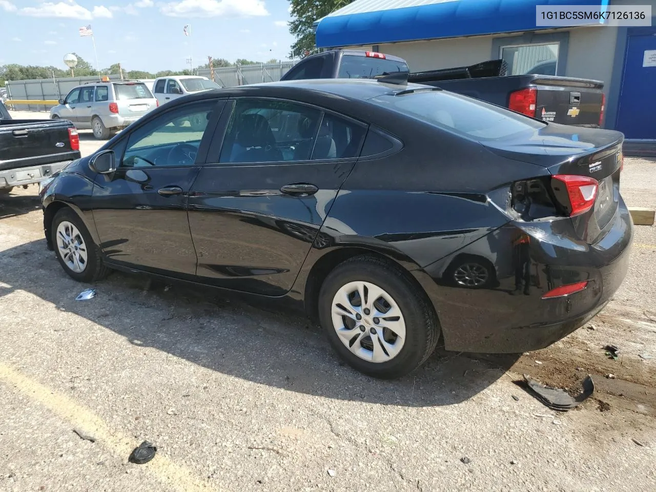 1G1BC5SM6K7126136 2019 Chevrolet Cruze Ls