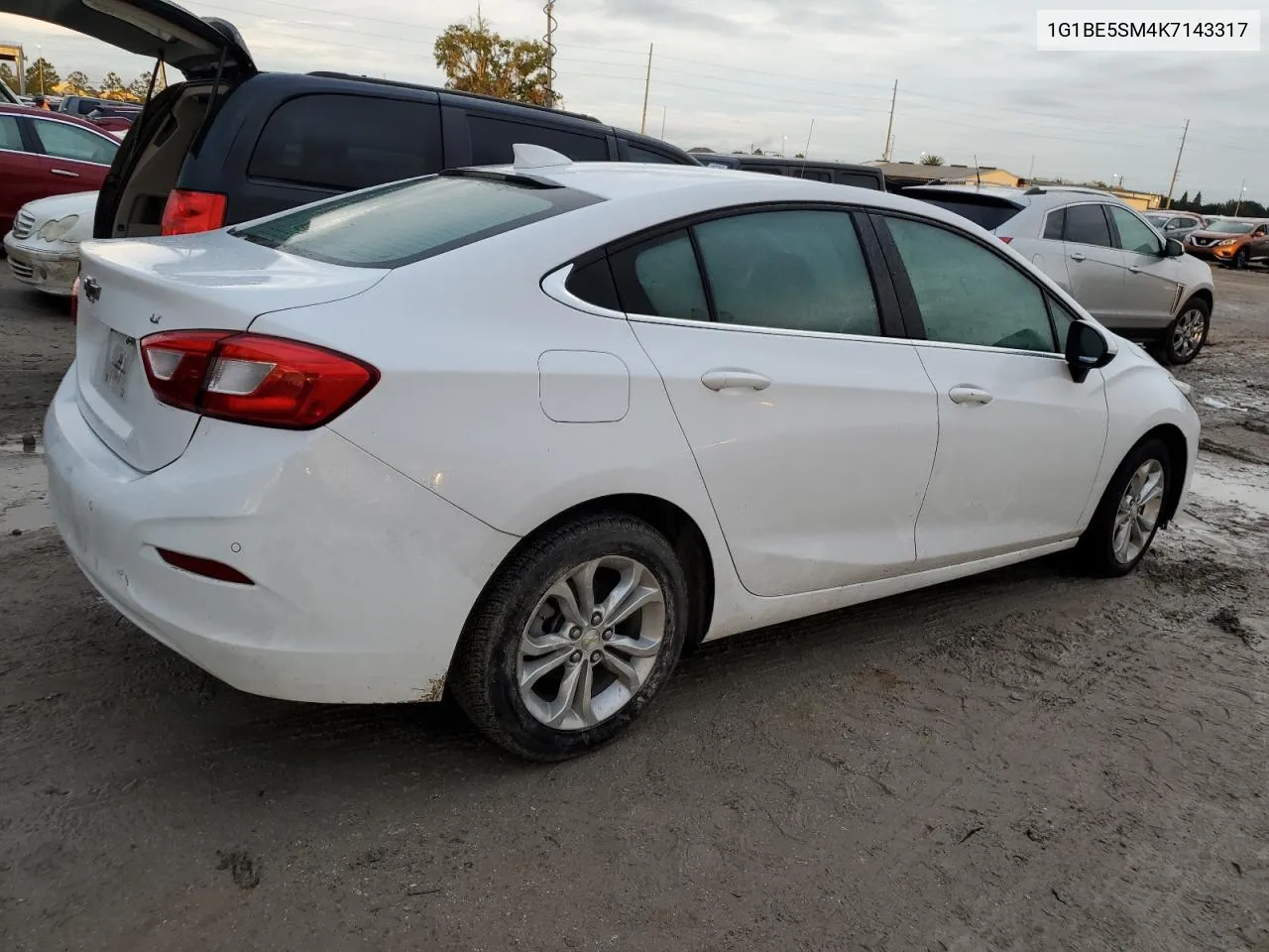 1G1BE5SM4K7143317 2019 Chevrolet Cruze Lt