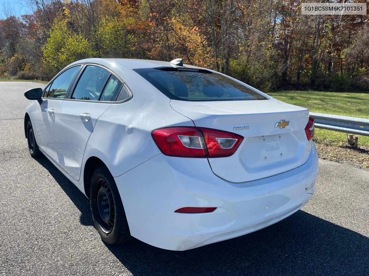 1G1BC5SM6K7101351 2019 Chevrolet Cruze Ls