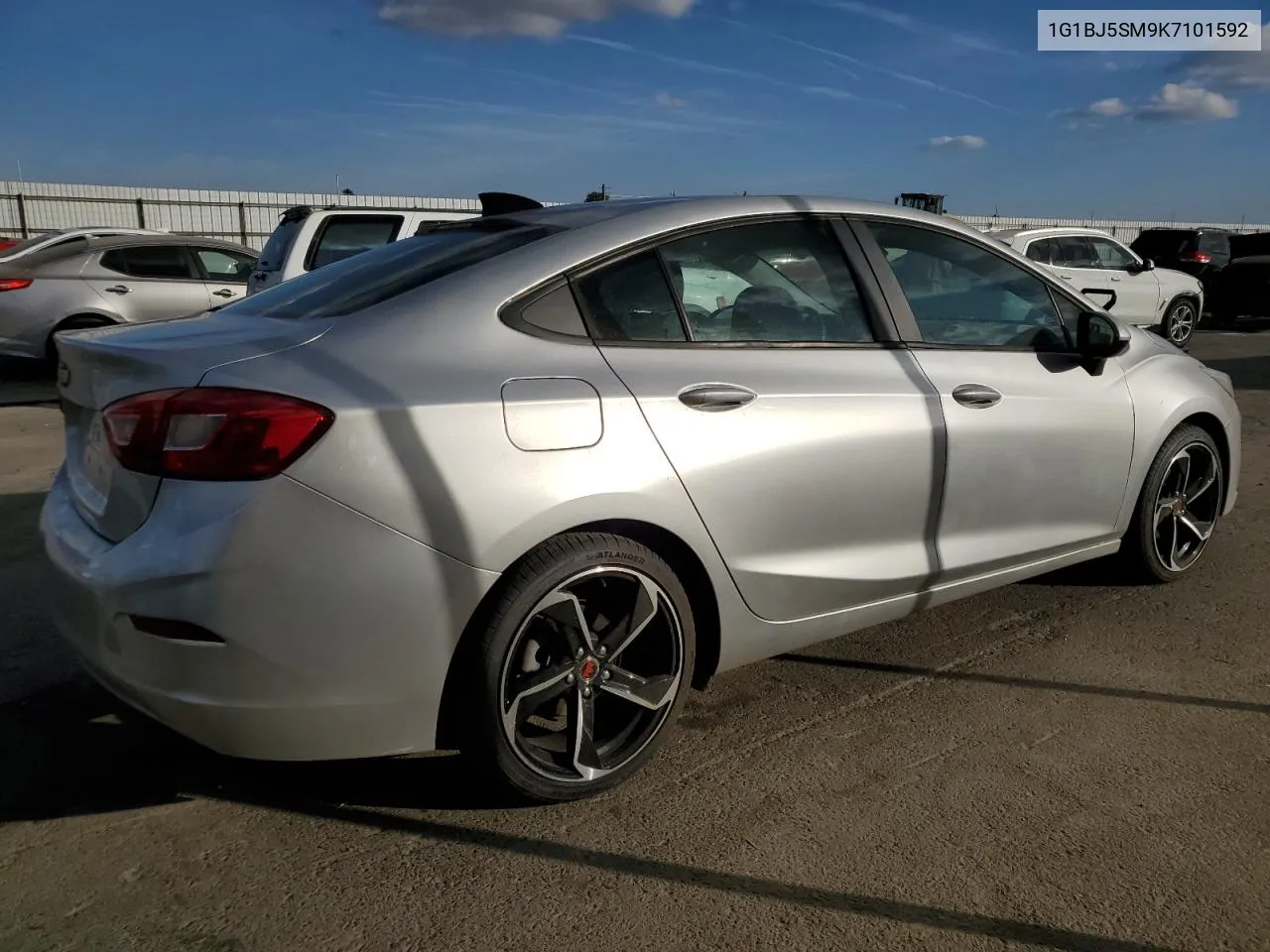 2019 Chevrolet Cruze VIN: 1G1BJ5SM9K7101592 Lot: 79041424