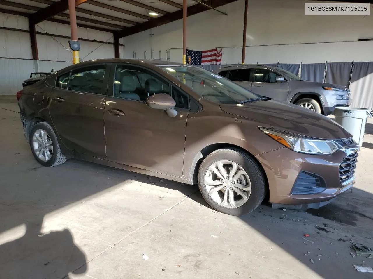 2019 Chevrolet Cruze Ls VIN: 1G1BC5SM7K7105005 Lot: 81251444