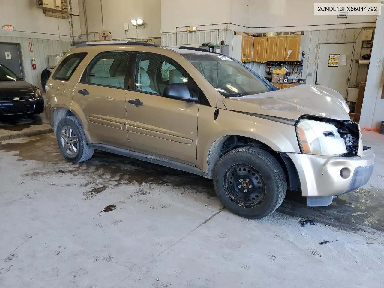 2006 Chevrolet Equinox Ls VIN: 2CNDL13FX66044792 Lot: 69288884