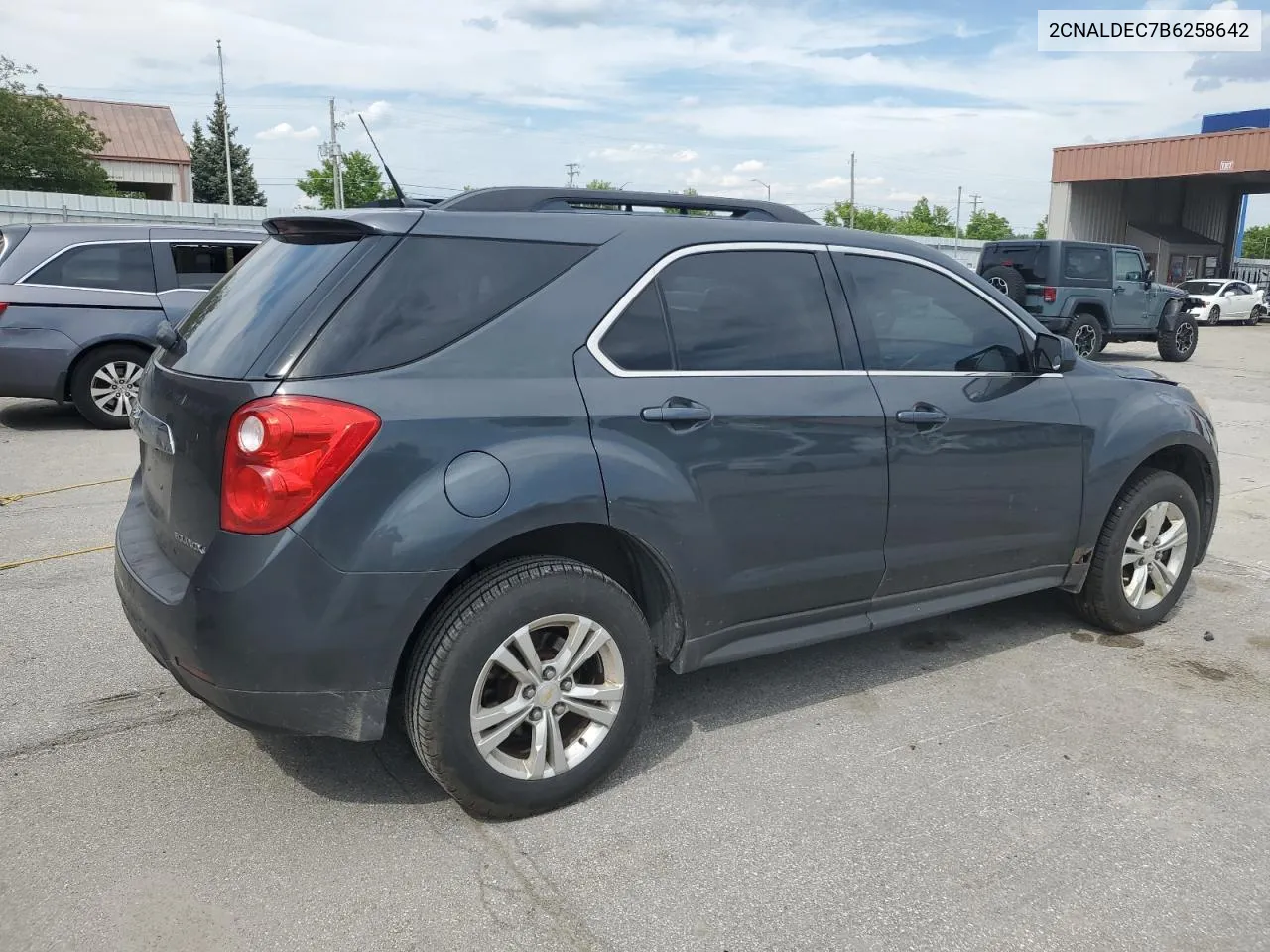 2011 Chevrolet Equinox Lt VIN: 2CNALDEC7B6258642 Lot: 54820054