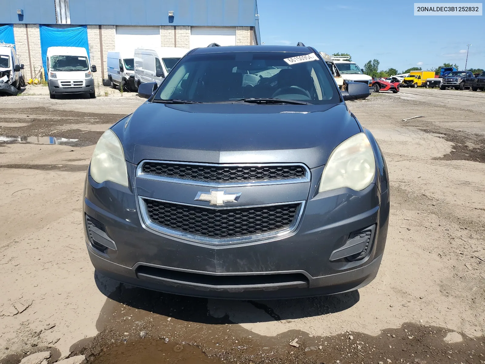 2GNALDEC3B1252832 2011 Chevrolet Equinox Lt