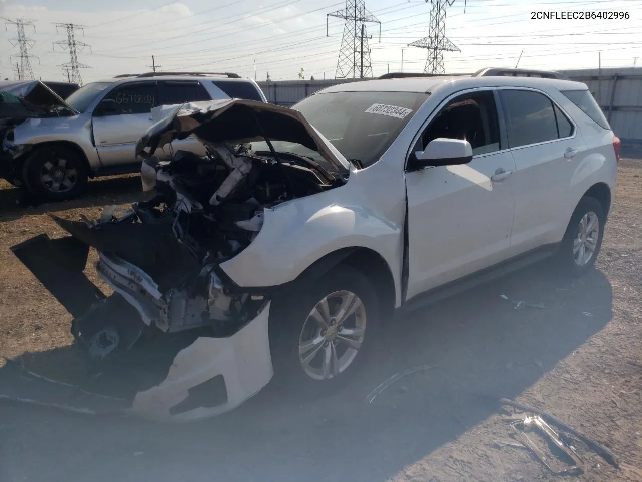 2CNFLEEC2B6402996 2011 Chevrolet Equinox Lt