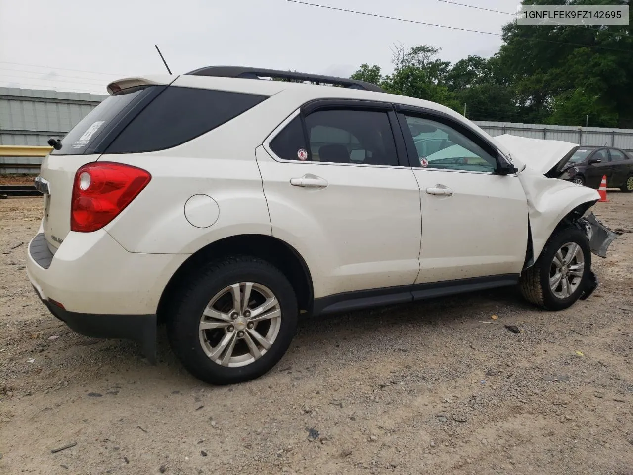 1GNFLFEK9FZ142695 2015 Chevrolet Equinox Lt