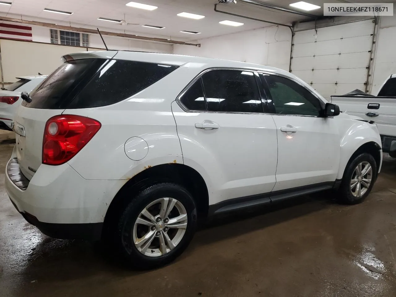 2015 Chevrolet Equinox Ls VIN: 1GNFLEEK4FZ118671 Lot: 69228874