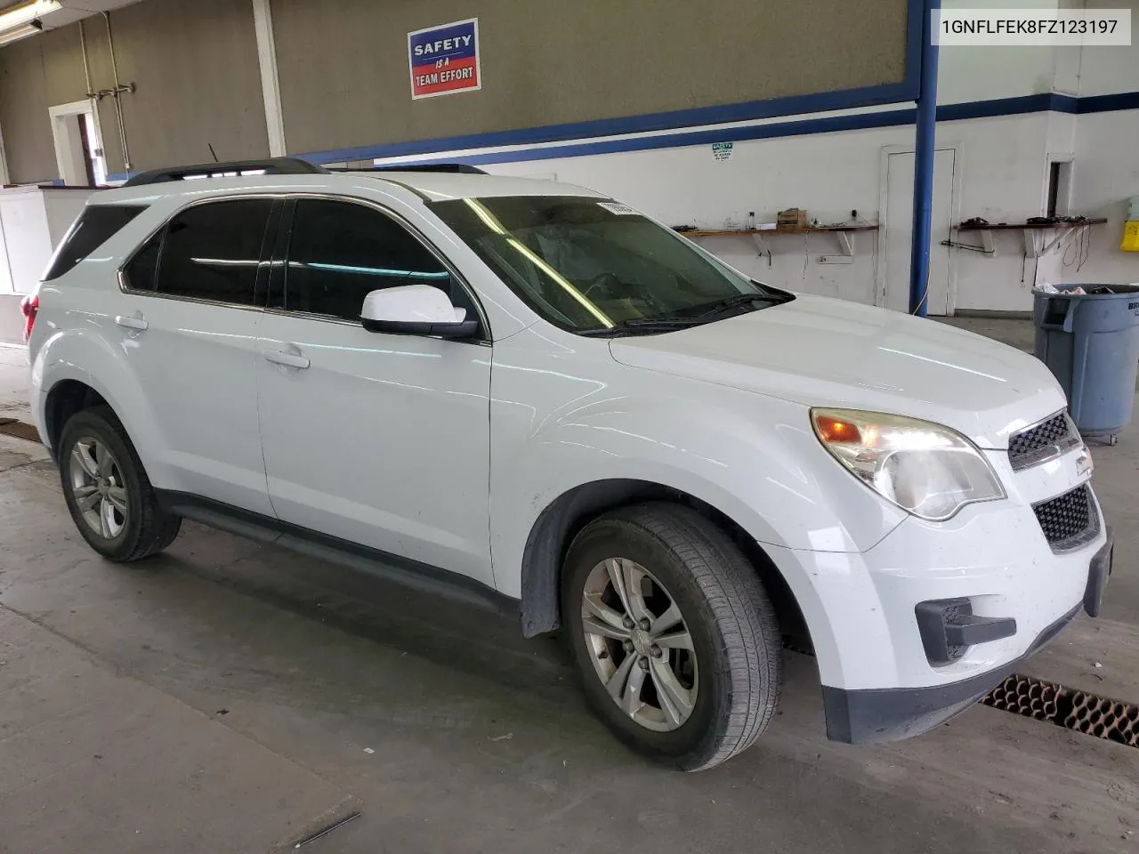 1GNFLFEK8FZ123197 2015 Chevrolet Equinox Lt