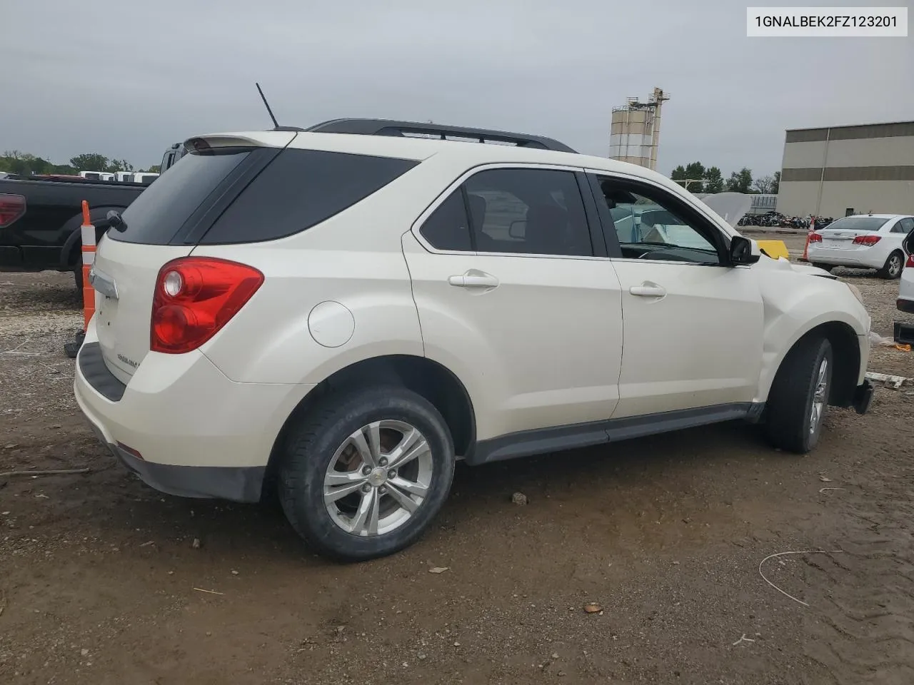 1GNALBEK2FZ123201 2015 Chevrolet Equinox Lt